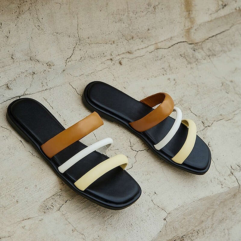 Cowhide Version ~ Flat One-Strap for Women Summer 2025 New Color-Block Square Toe Internet Celebrity Vacation Beach Sandals