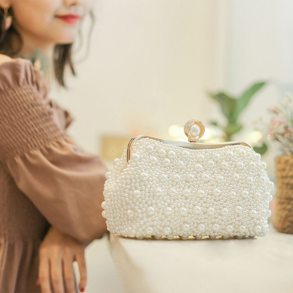 Top quality Brand High Quality New Pearl Evening Bag and Women's Trendy Dress Evening Bag Fashion Clutch Bag Cheongsam Party Favor Bag New Free D