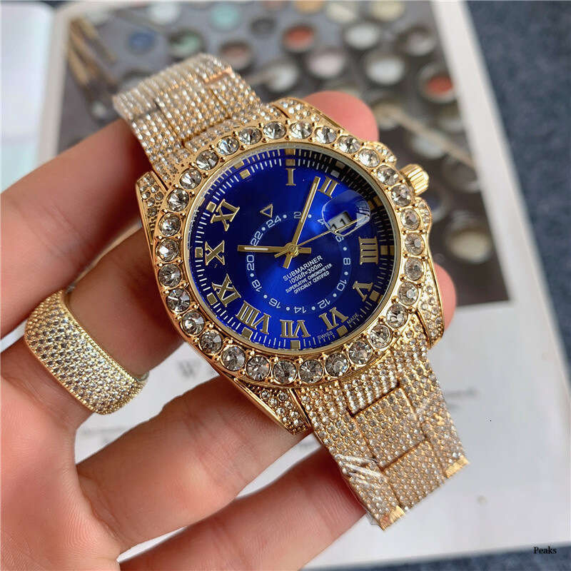 New Fashion Full Diamond Calendar Men's Quartz Watch