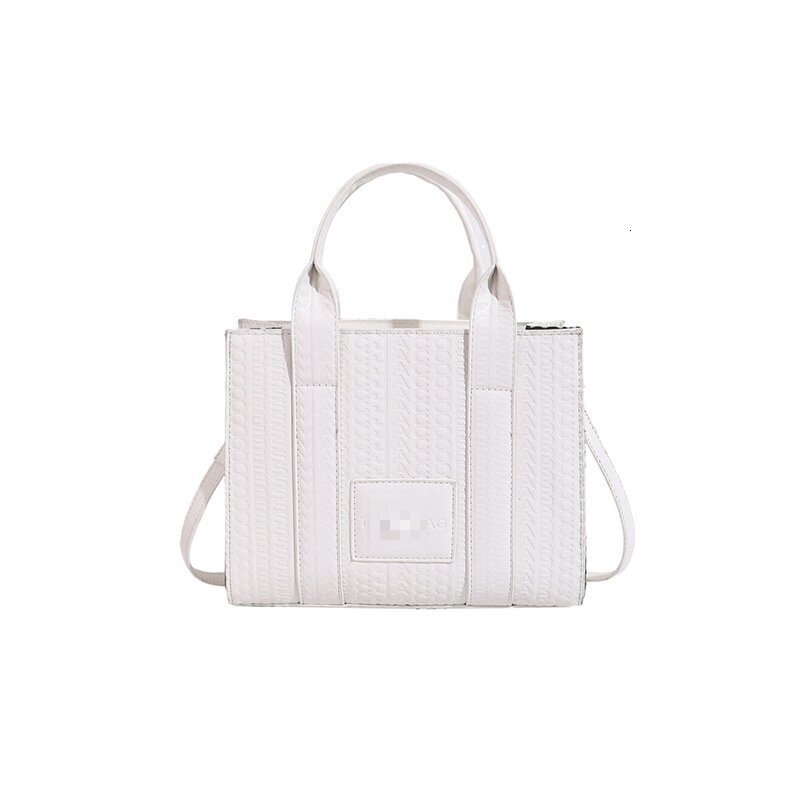 High quality brand, free designer bag, fashionable handbag, one shoulder diagonal cross, new design, free designer bag, new free designer bag
