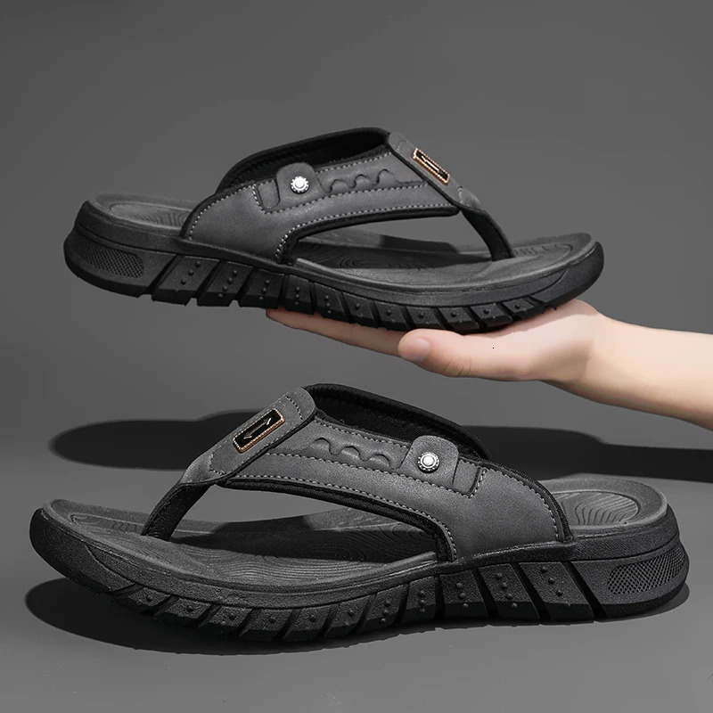 Mens Casual Slippers Summer Outdoor Open Toe Beach Shoes Soft Bottom Comfortable Vacation Indoor Sandals Fashion Non Slip Breath 250526