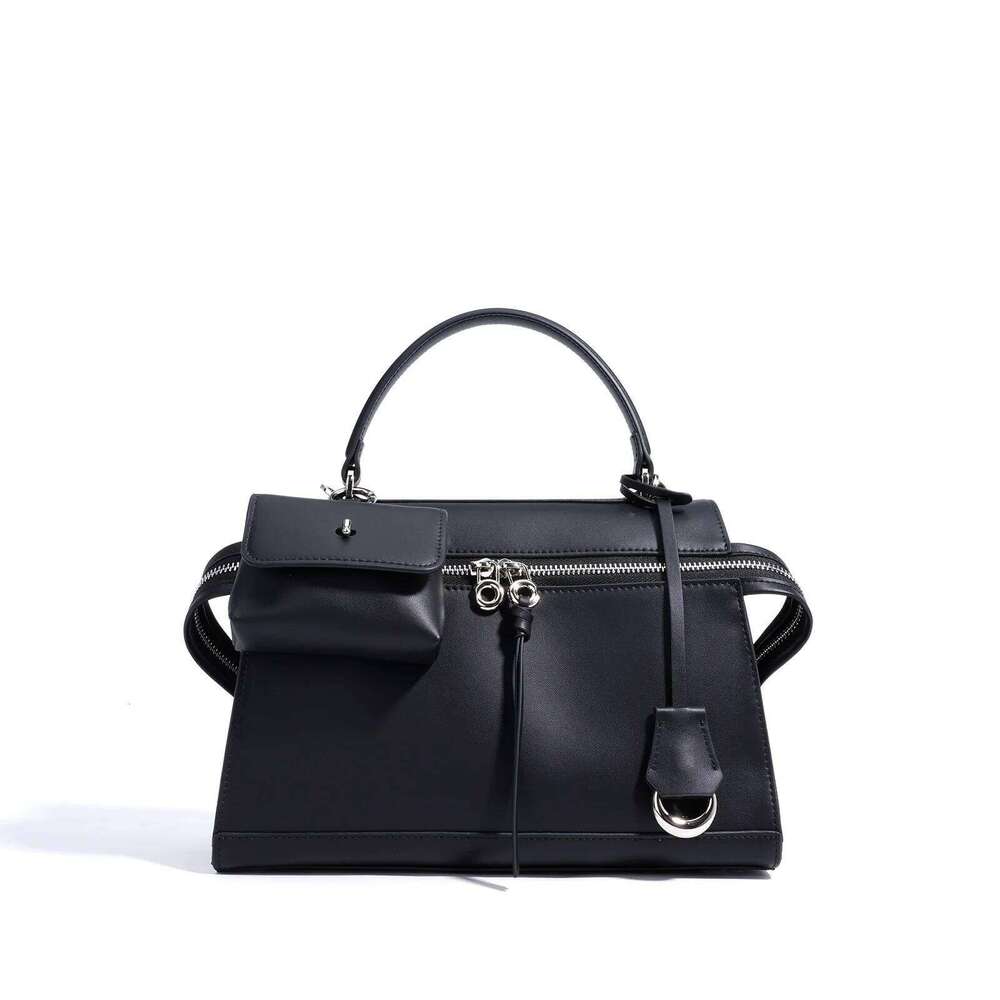 Women s Bag Large Capacity Crossbody Handbag designer original brand bags Handbags bagutte Lady high end bag