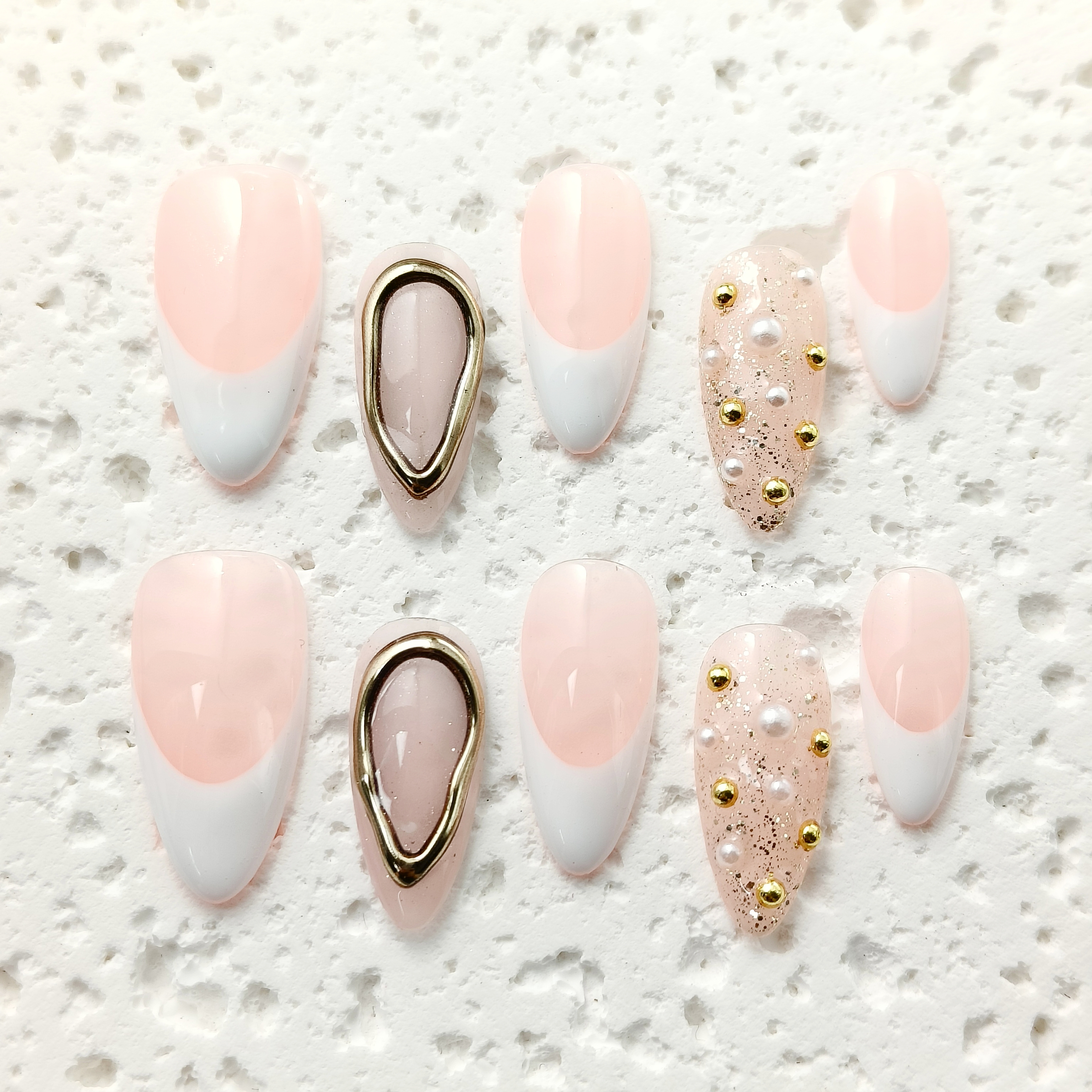 10pcs French Tip Handmade Press-on nails Medium Almond Nails 3D Hand drawn Fake nails Classic Sweet Finished nail stickers Free storage box jelly glue