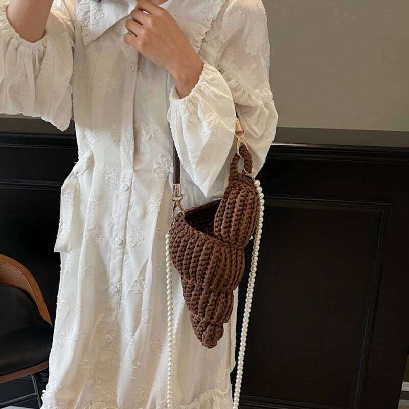 Women's Bags Designer Personalized Cute Pearls Chain Shoulder Crossbody Pure Hand-Woven Fashion Simple Conch Shell Handmade Straw Woven Bag