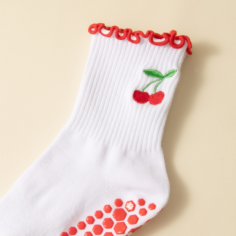 women's mid-calf socks are soft, comfortable and breathable without strangulation, suitable for fitness, dance, yoga, Pilates, running, etc.