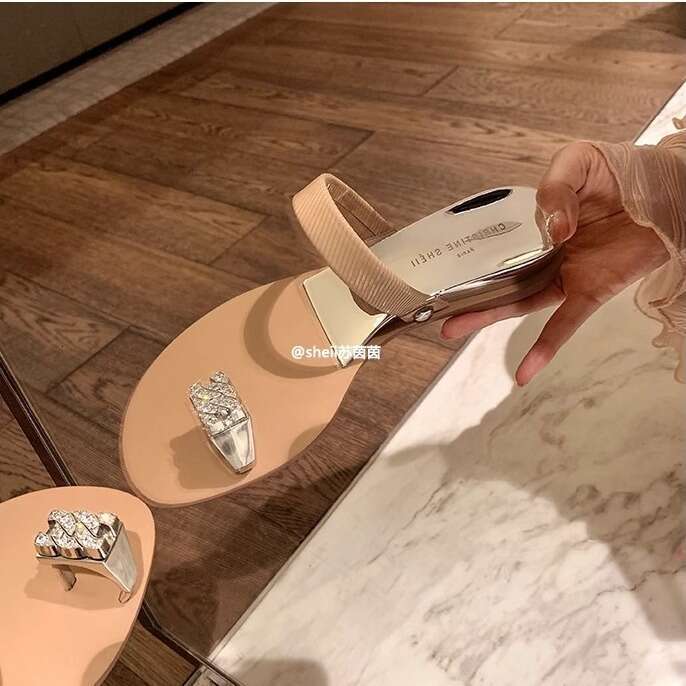 Instant Dispatch Su Yinyin Same Style Shoes Pigeon Egg Rhinestone Wedge Toe Flat Slippers Women's Summer Outdoor Sandals