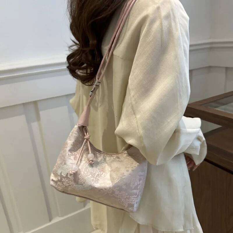 Sweet Embroidery Shoulder Nylon Texture Pearl Pendant Crossbody Bag Small Bucket Handbag Women Girl