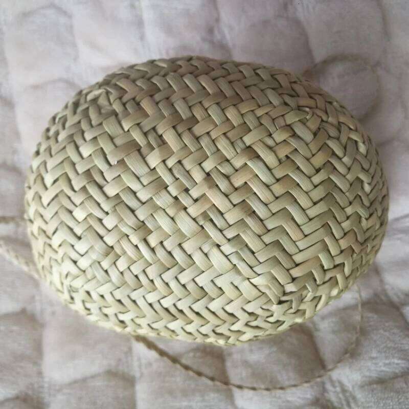 Shoulder 2025 Summer Beach Women's Handmade Woven Grass Mini Cute Purses Crossbody Bag