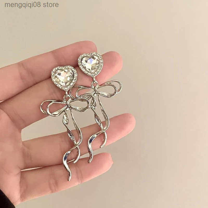 Kiss Jewelry Sweet Heart Rhinestone Butterfly Shape Dangle Earrings for Women Silver Color Korean Fashion Y2K Piercing Earring L250527
