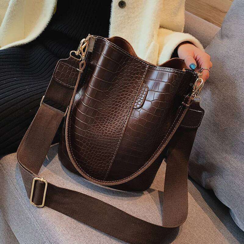 LEFTSIDE Vintage Leather Stone Pattern Crossbody For Women 2022 New Shoulder Bag Fashion Handbags And Purses Bucket Bags