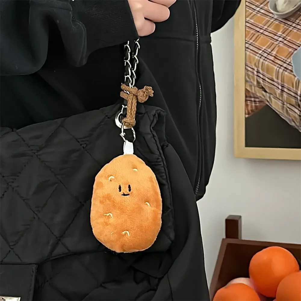 Cute Potato Pendant Doll Creative Vegetable Doll Keychain Pendant Student Decoration Pendant W250526
