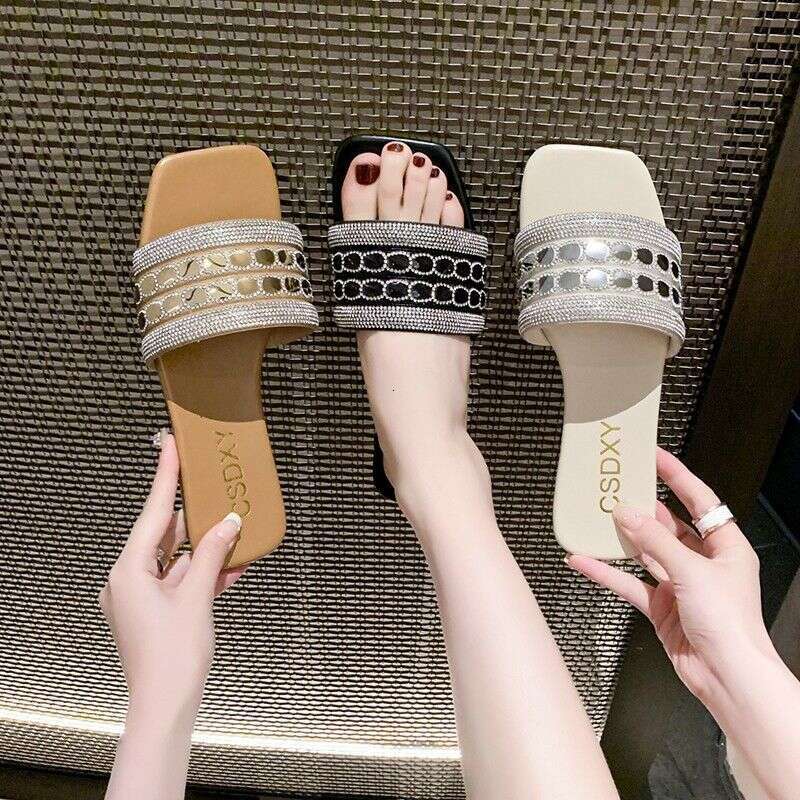 Comfortable Flat Bottomed Sandals For Women One Line Women's Sandals 2025 New Summer Designer Sandals Plus Size Fashionable Rhinestone Slippers F