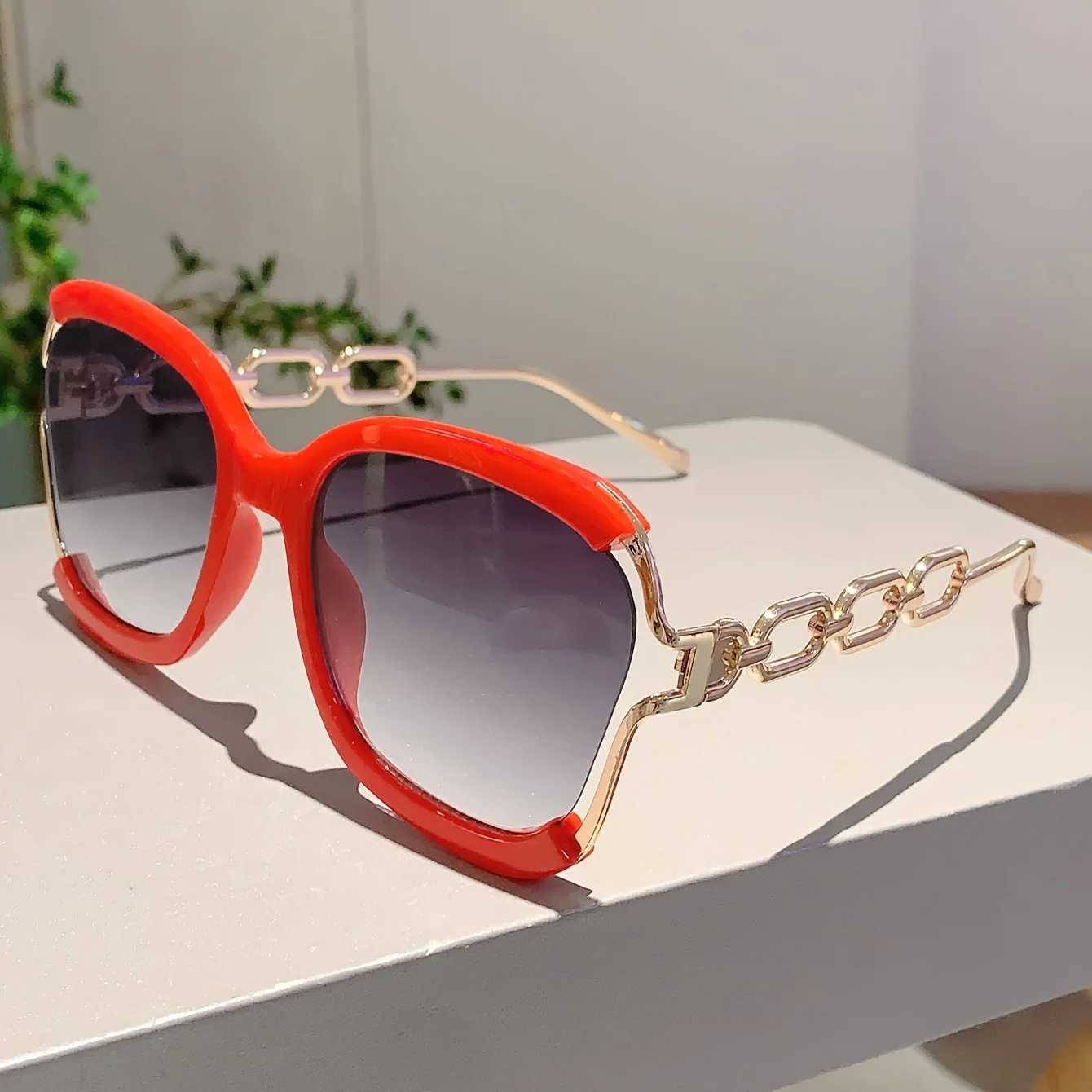 1 new square shaped glasses for women stylish hollow chain design detachable green glasses trendy party decoration glasses Z250527