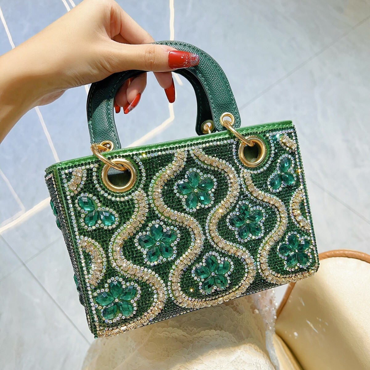 Brand High Quality Style light handbag small carry one shoulder crossbody dinner bag high-quality and large capacity women's bag Free Delivery De