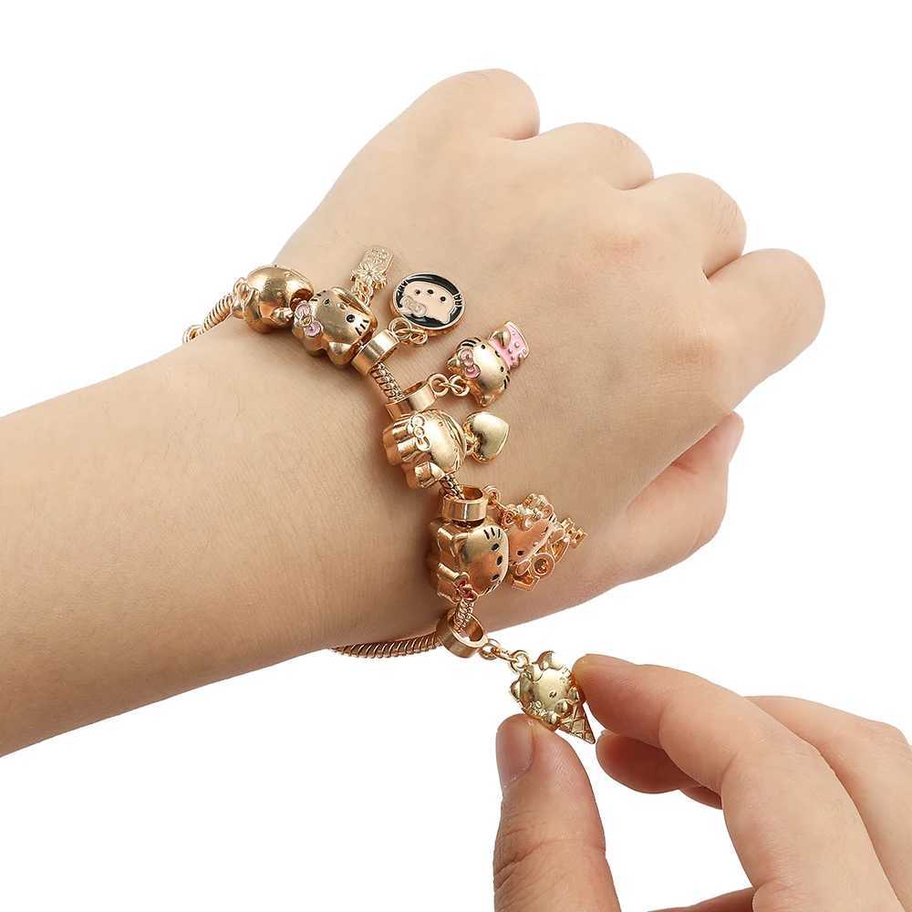 Sanrio Hello Kitty Altn Kaplama Bilezikler Charms ile Kadnlar iin Yksek Kaliteli Moda Tak Kawaii Sanrio Parti Hediyeleri w250527