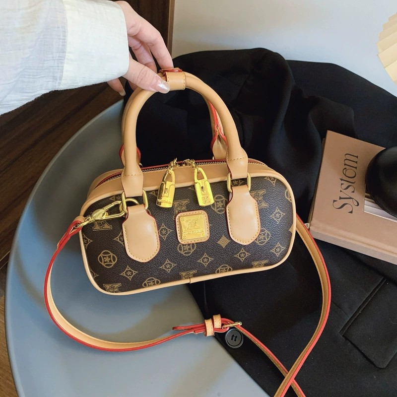 New Fashion designer bag 2025 square saddle bag for women high quality bag handbag shoulder cross body colorful bag