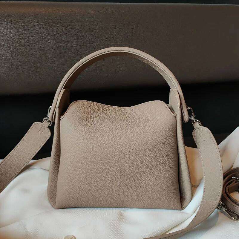 Famicare Soft Female Genuine Leather Shoulder Women Messenger Bags Fashion Lady Shopping Square Handbag New 2023