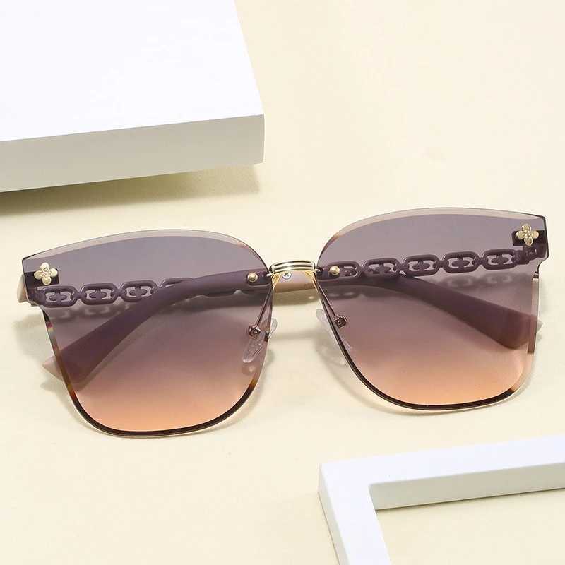 2025 New RimlESS Metal Sunglasses Womens Oversized UV400 Protective Glasses TikTok Viral AccESSories for Summer Travel Z250527