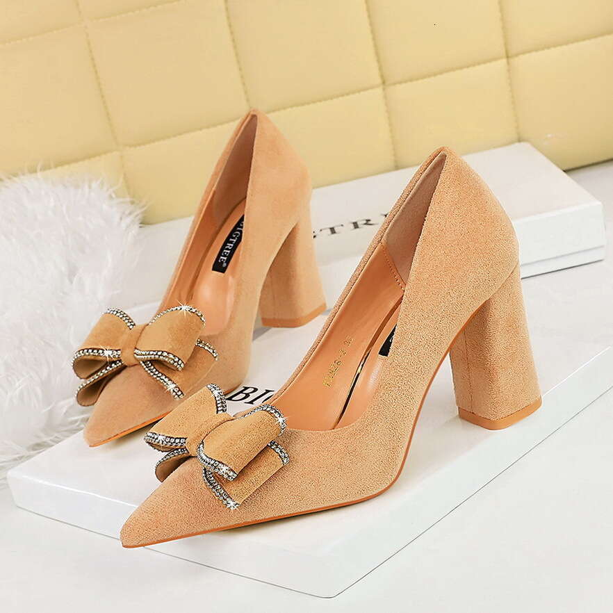 Fashion Spring and Autumn New High Heels Thick Heel Suede Shallow Mouth Pointed Bow Women's Shoes Women's Shoes, Bow High Heels