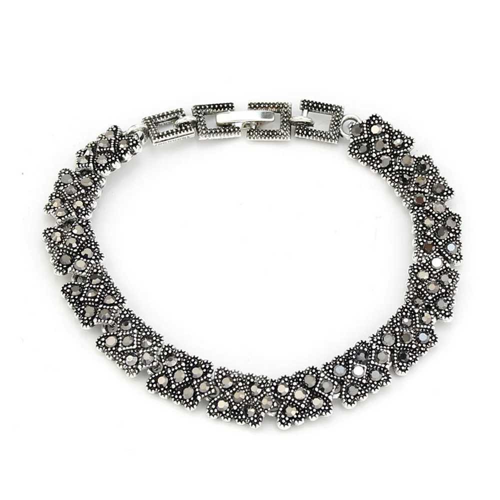 Ladies Favorite Gift Vintage Turkish Bracelet Silver Color Crystal Bohemia Link Bracelet Charm Evil Eye Jewelry W250526