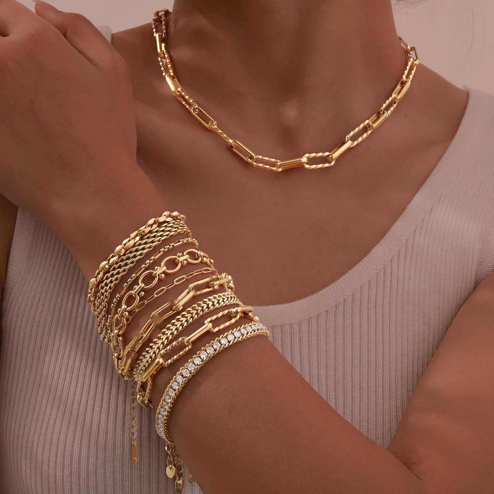 Women Stainless Steel Chain Bracelet 18K Gold Plated Twist Paperclip Adjustable Link Bracelet Chunky Stackable Layered Jewelry W250526