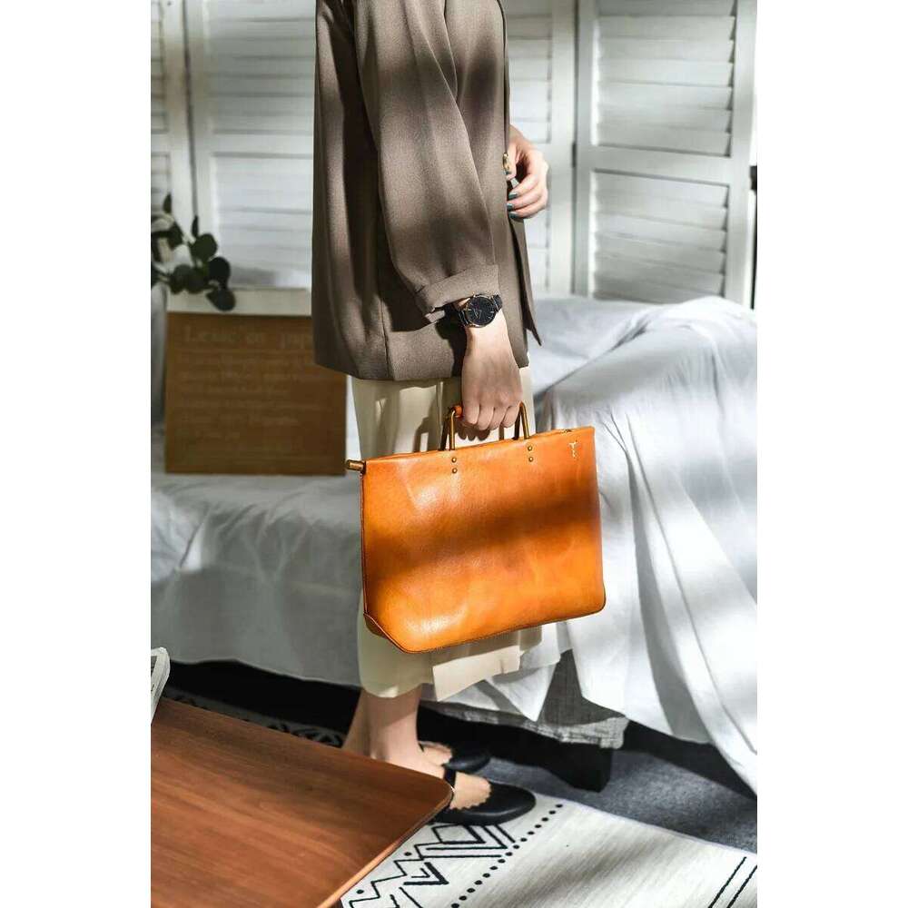Retro Handmade Natural Genuine Leather With Metal Handles Simple Personality Handbags Cowhide Shoulder Messenger Bag