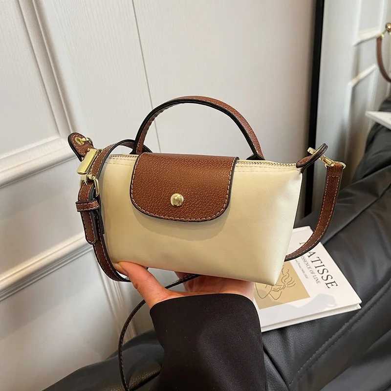 Lightweight shoulder crossbody bag 2025 new fashionable womens bag plaid canvas personalized versatile dumpling bag Z250526