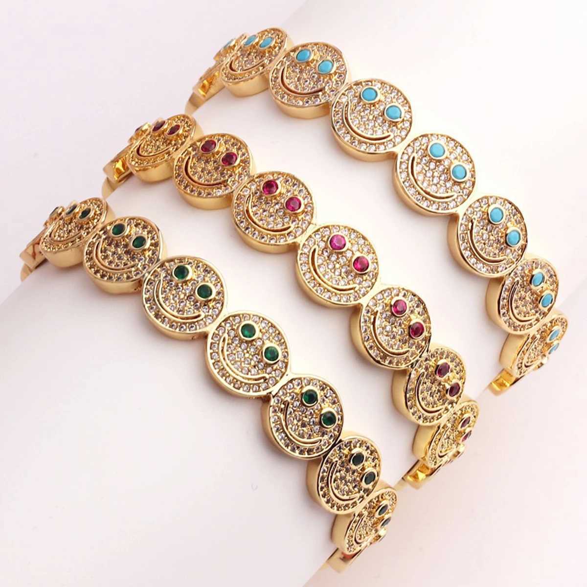 2024 New Retro Cubic Zirconia Smiling Face Open Bracelet for Unisex Office Party Friends Gift Jewelry Accessories W250526