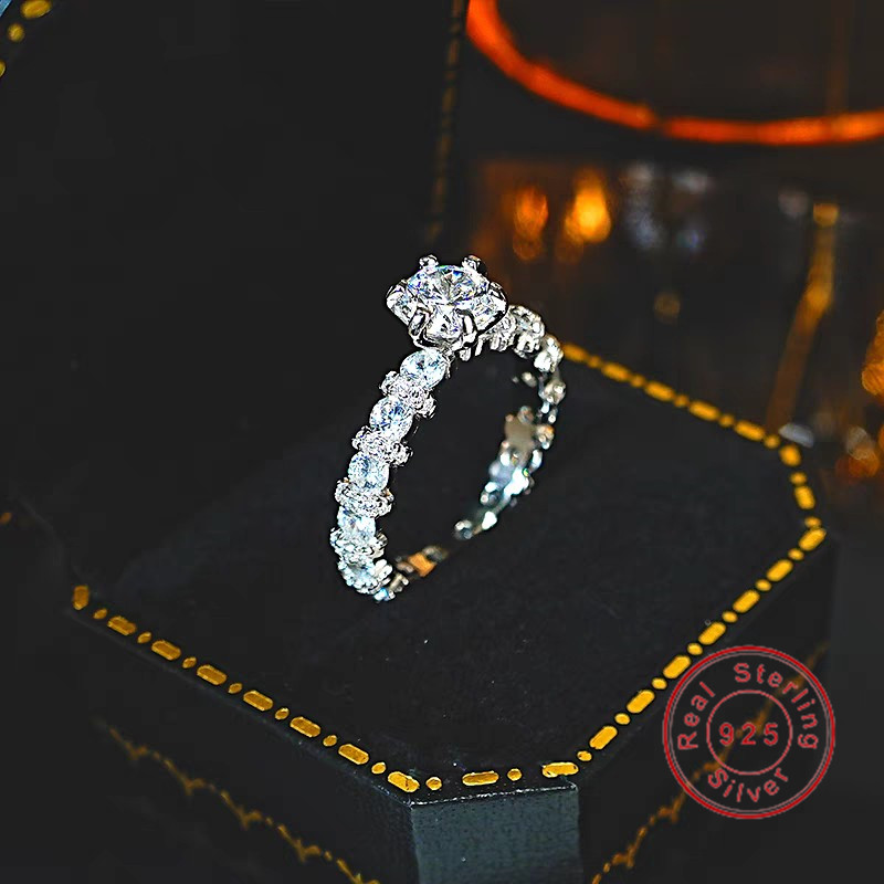 White Lab Moissanite Diamond Sparkling Luxury Jewelry Choucong Brand New Designer Pure 100% 925 Sterling Silver Round Cut Party Eternity Lady Women We