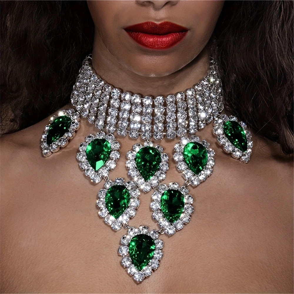 Bohemian Feng Rhinestone Necklace Fashionable and Exaggerated Multi- layer Multi color Rhinestone Droplet Pendant Neck Chain 250519