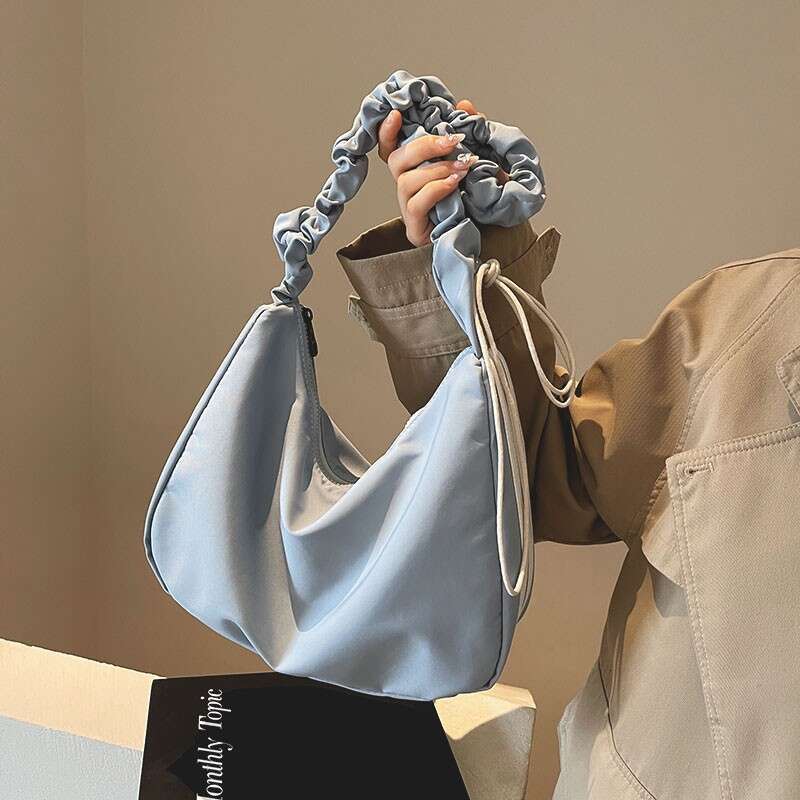 Fashion Pleated Cloud for Women, Crossbody Trendy Versatile Shoulder Bag, Large Capacity, Simple Lightweight Storage Casual Bag