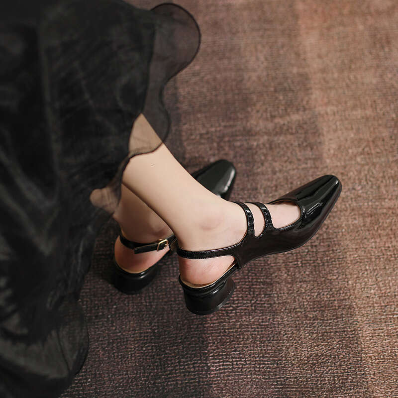 Red Mary Jane Sandals for Women, Square Toe, Chunky Mid Heel, One-Strap Patent Leather, French Style, Summer Edition