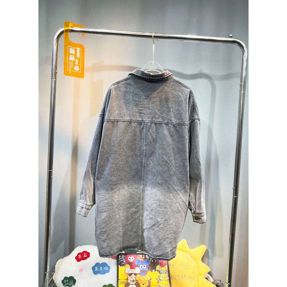 2024 Autumn New Retro Fashion Loose Versatile Gradient Colored Washed Denim Jacket Cartoon Sticker Bead Embroidered Shirt Women
