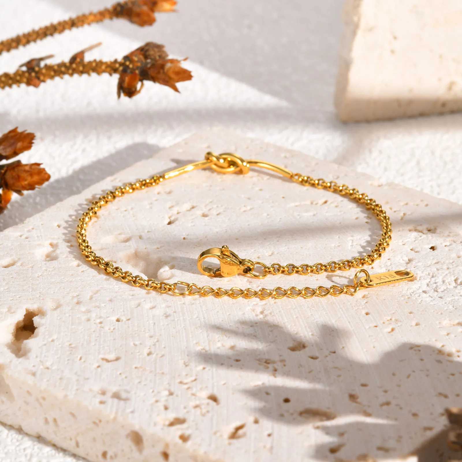 Minimalist Knot Link Chain Bracelet for Women Gold Color Stainless Steel Bracelets New Trendy Waterproof Jewelry Gift W250526
