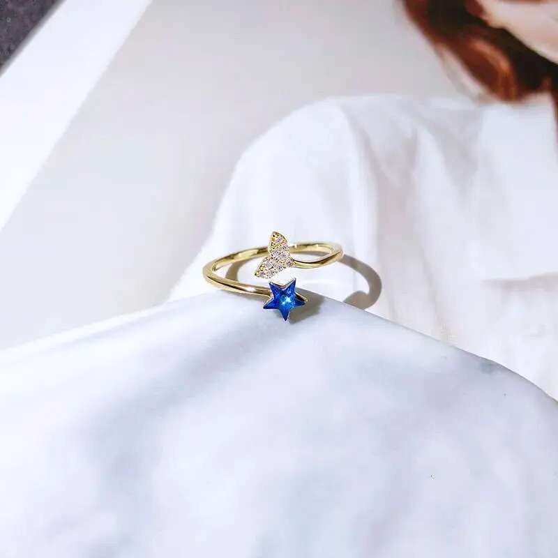 Beauty fish tail female ins personality, simple and cold style, open mouth ring, fashionable, niche, light , trendy, liquid food finger ring