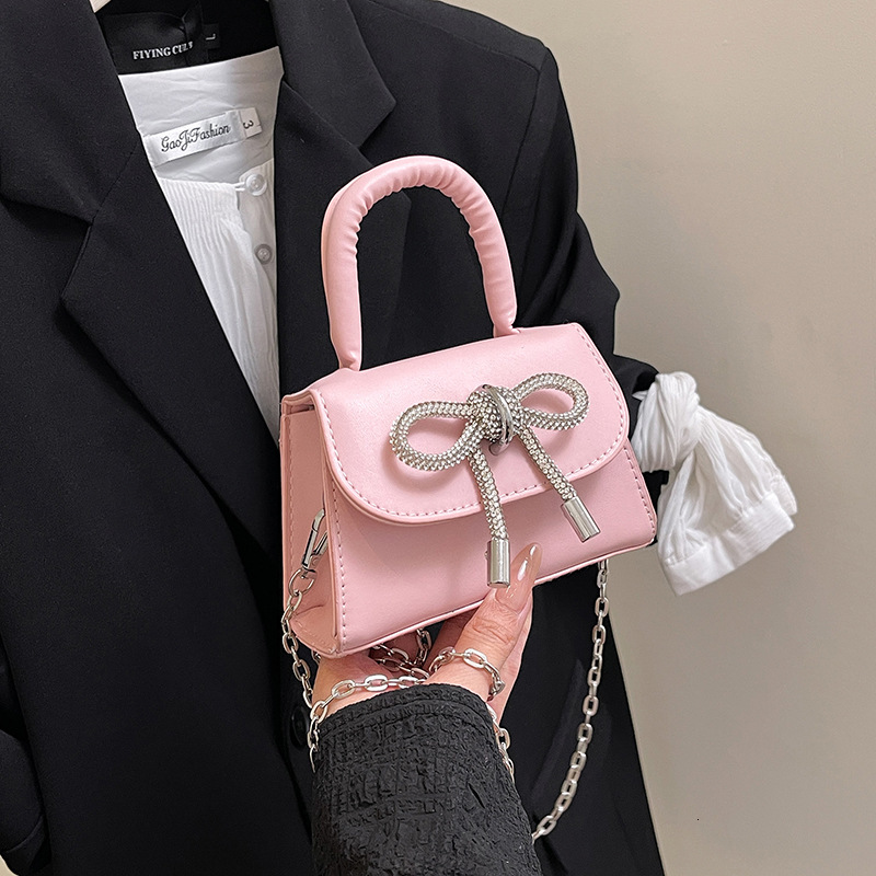 Top Brand Quality New Style New Trendy Fashion Handbag Versatile Shoulder Bag for Women 2025 New Bowknot Light Crossbody Lipstick Bag New Free Deliver