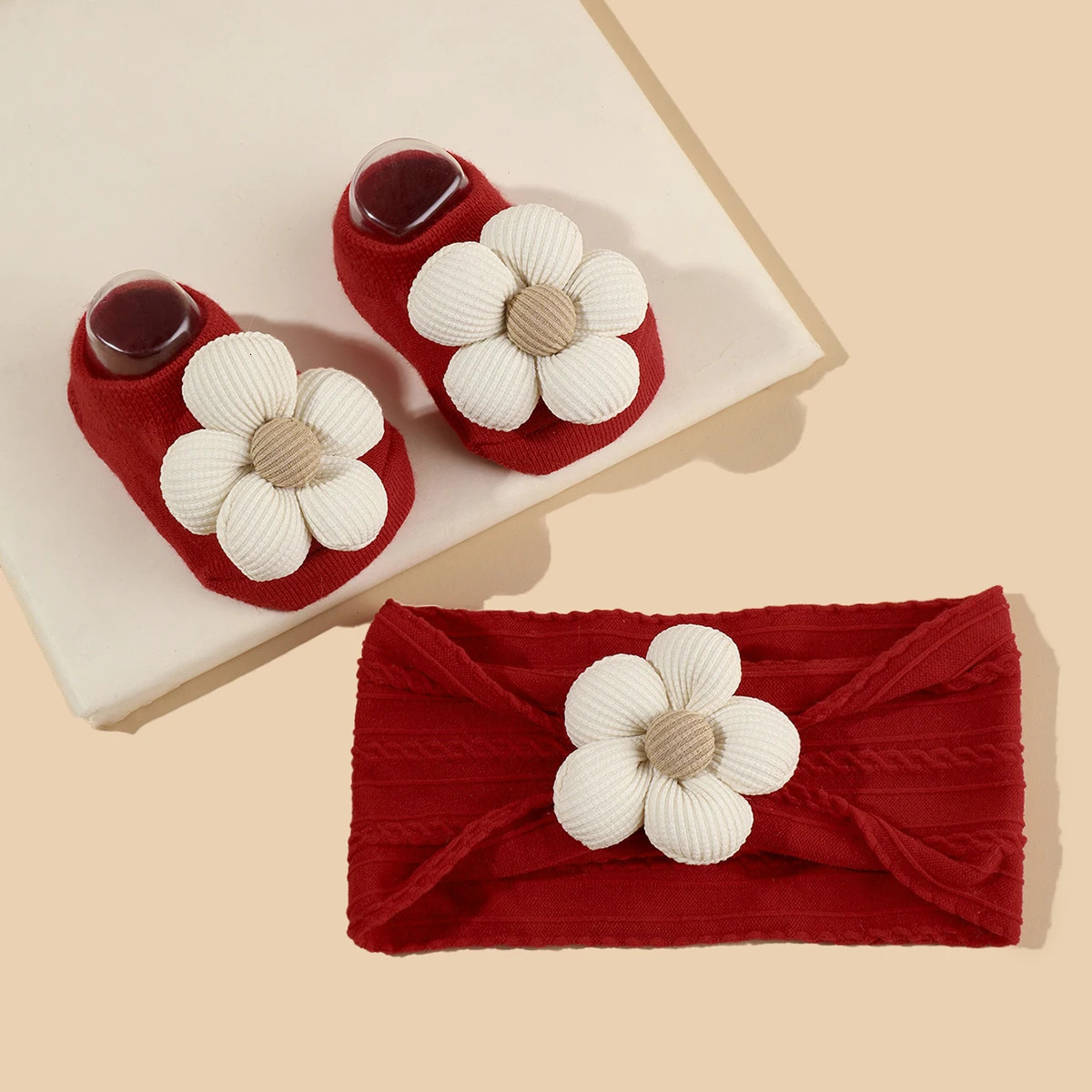 2 Pcs/Set Baby Girls Headband Socks Set born Girls Cute Flowers Toddler Princess Sock Autumn Infant Hair Accessories Gift 250528