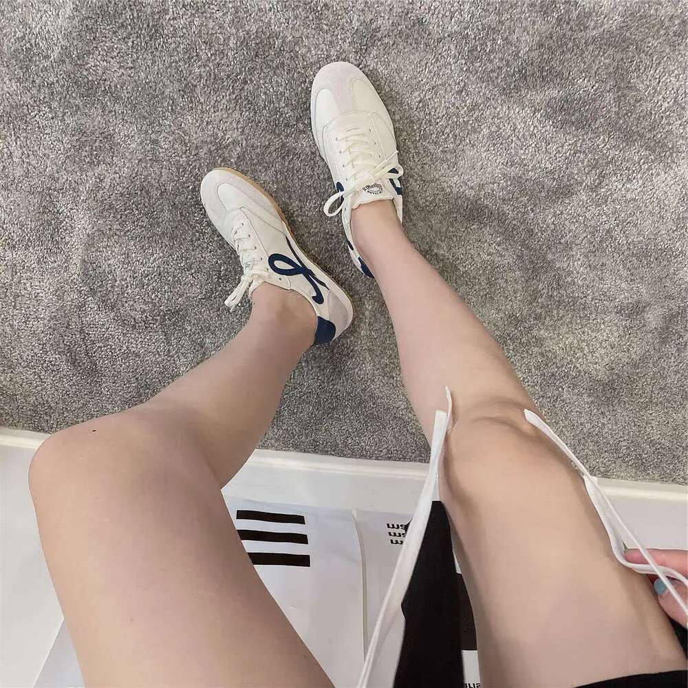 Comfortable breathable walking niche Forrest Gump flat bottomed casual shoes, women's Instagram trendy and lightweight classic sports shoes