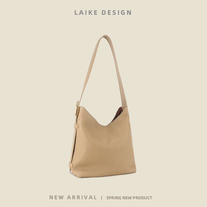 Summer New Niche Top Layer Cowhide Locking Wandering Genuine Leather Women's Commuter Large Capacity High-end Tote Bag