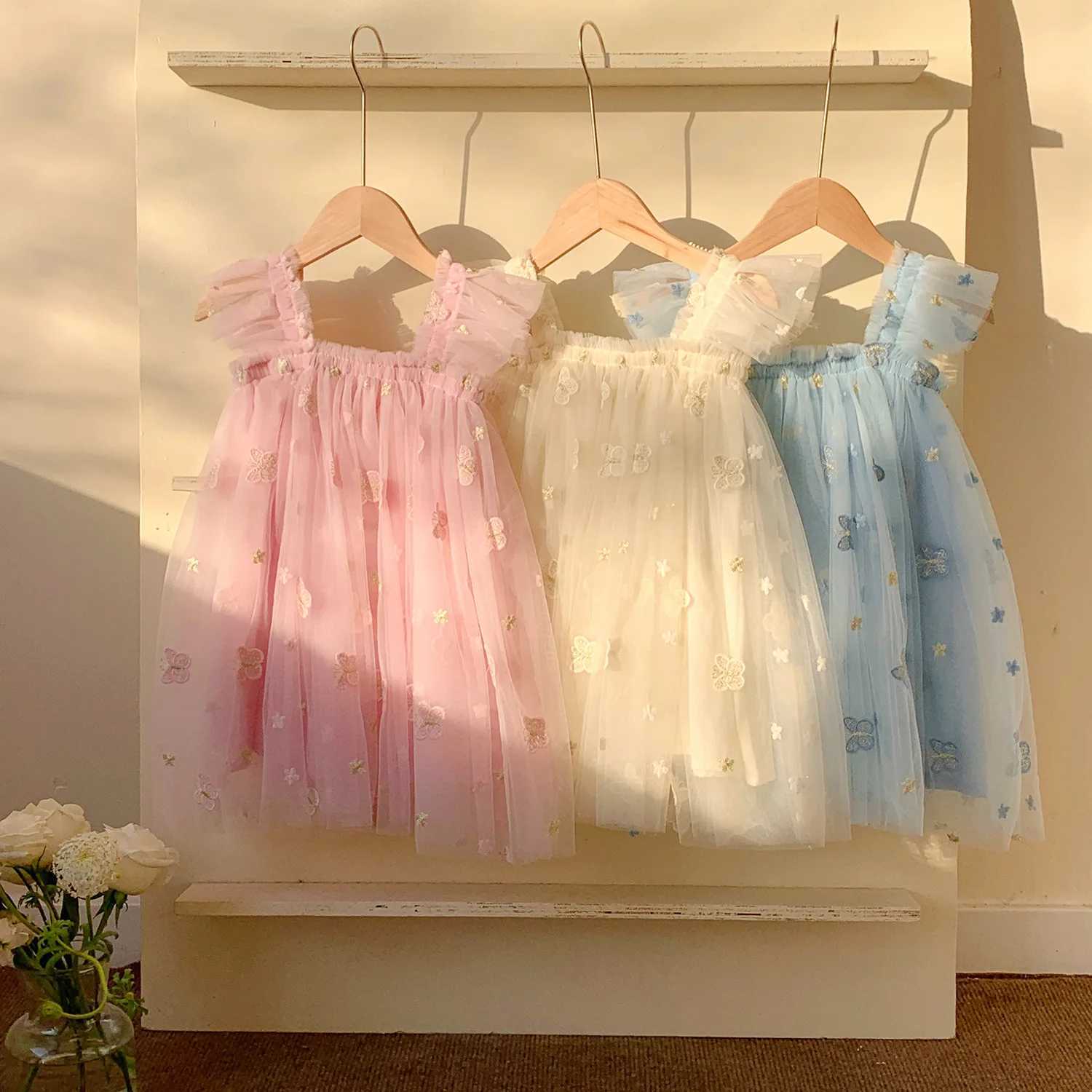 Summer New Baby Girls Pink Dress Casual Costume for 2025 Birthday Princess Party Dress Embroidered Butterfly Mesh Toddler Dress X250528