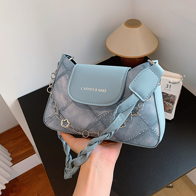 Luxury Brand Designer Bag This Year's Popular Niche Bags, Women's Summer 2025 New Texture Crossbody Bag, Single Shoulder Armpit Bag