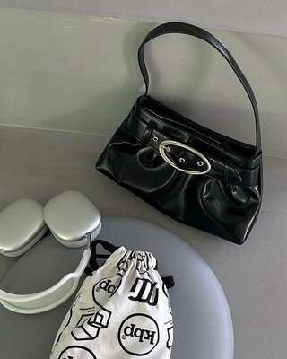 2025 Early Spring New Designer Brand Personality Pleated Leather Buckle Underarm Versatile Commuter Handbag Shoulder Bag