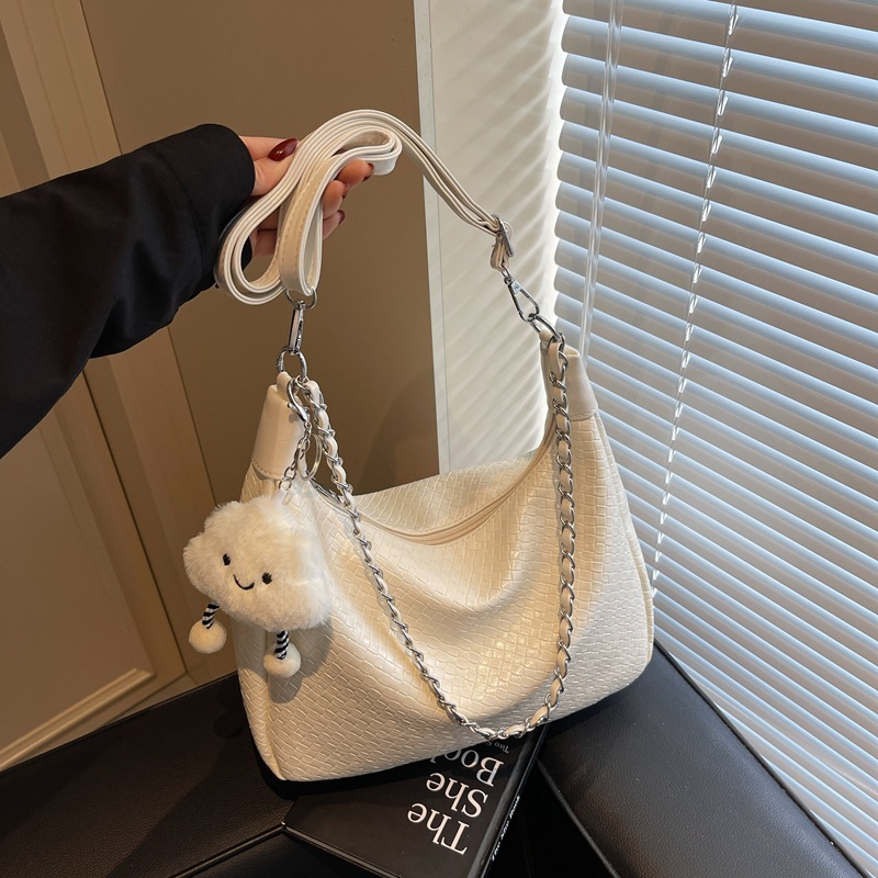 Women s armpit bag new large fashion capacity Korean style handbag for spring and fashion summer office commuting shoulder bag designer women s crossb