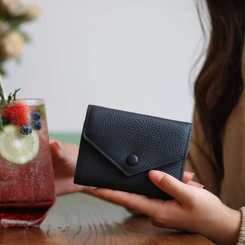 Genuine Leather Small Purse for Women Ultra-thin 2025 New Student Card Holder Integrated Wallet High-end Multi-functional