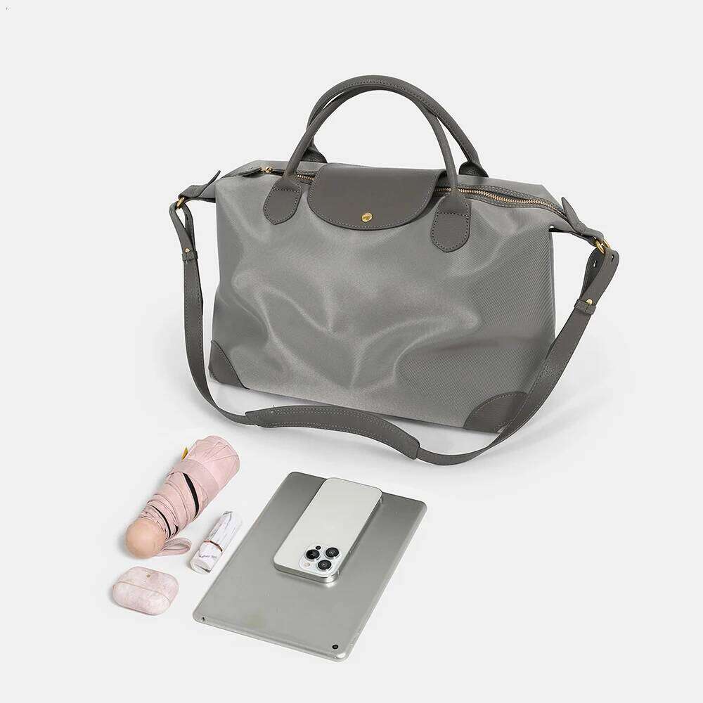 Women's Nylon Foldable Dumpling Classic Tote Design Large Capacity Waterproof Storage Fashion Commuter Bag