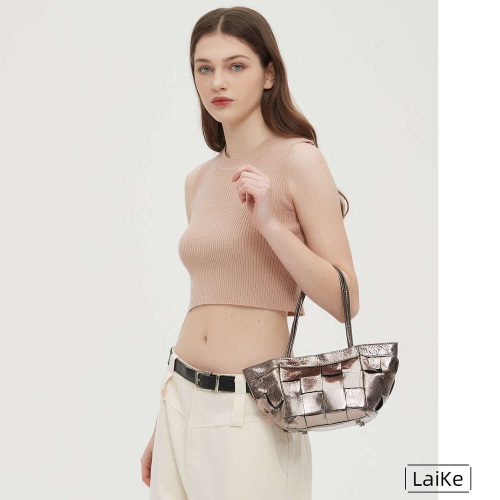 New Woven Versatile Genuine Leather Shoulder High-end Underarm Bucket Fashionable Tote Women's Bag