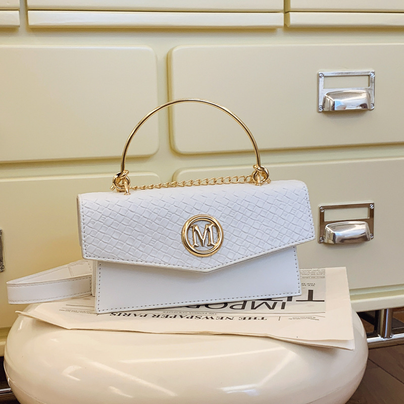 Luxury Brand Designer Bag Knitted Pattern Small Bag For Women In Spring 2025, New Trendy And Fashionable Single Shoulder Crossbody Bag, Internet Famou