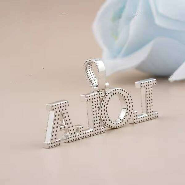New Latest VVS Moissanite LOLA Customized Hip Hop Letter Pendant GRA Certified Dia Jewelry For Unisex