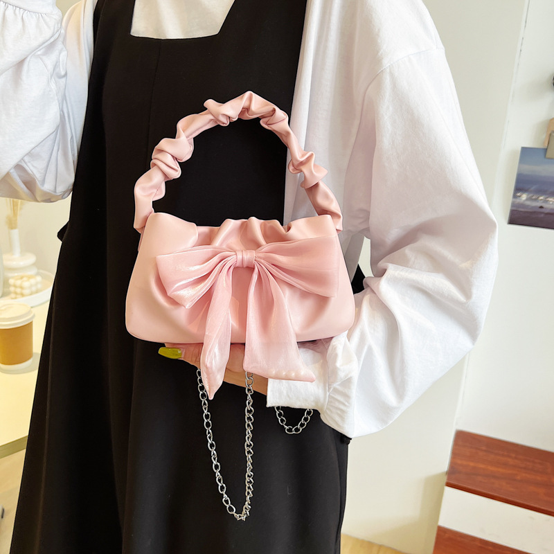 Spring and summer new popular women's small handbag fashionable and sweet handbag crossbody bag pleated handbag design bow design designer armpit