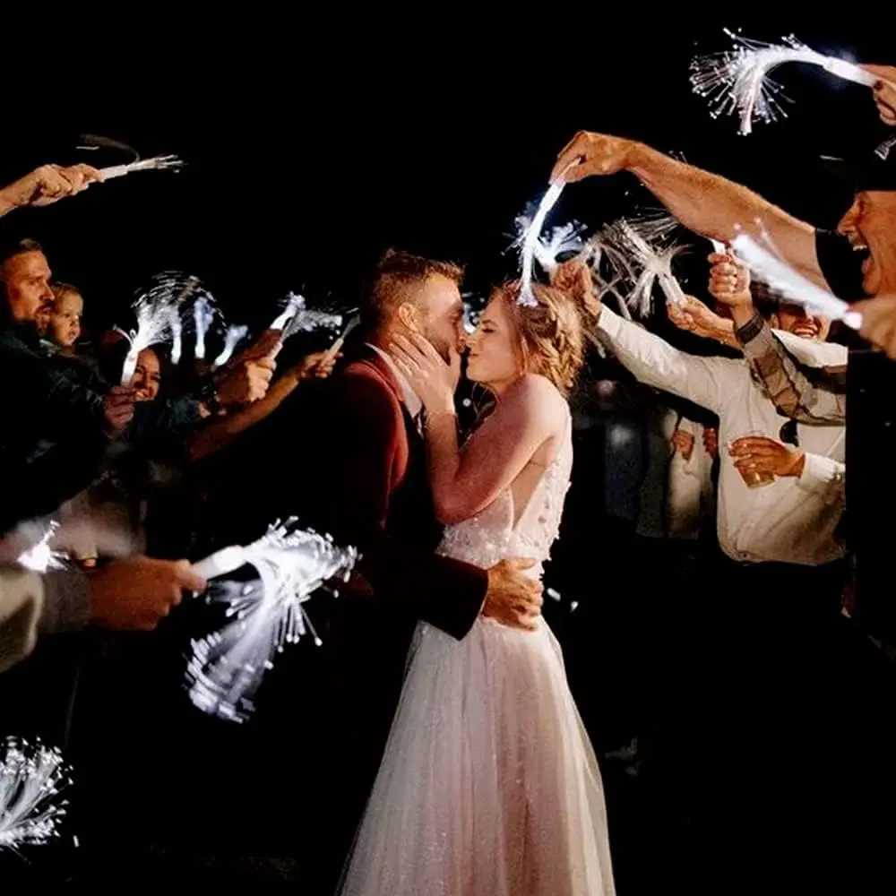 28-96PCS Light Up Fiber Party Wands Wedding Fiber Optic Wands LED Flashing Glow Sticks Wedding Glow Party Supplies W250528